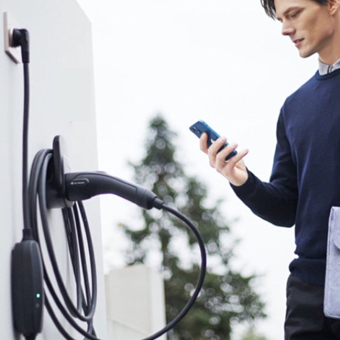 EVbee EV Mobile Charger
