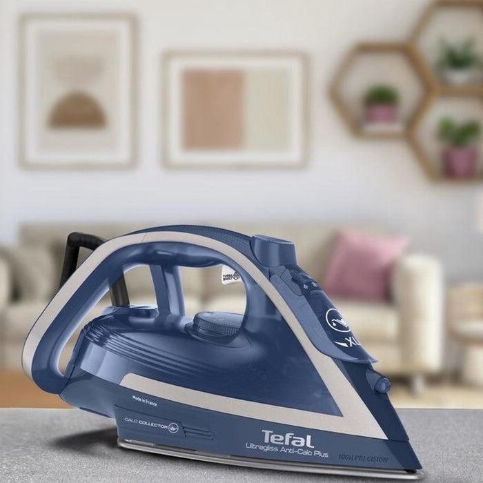 TEFAL FV6830 - STOOMSTRIJKIJZER ULTRAGLISS